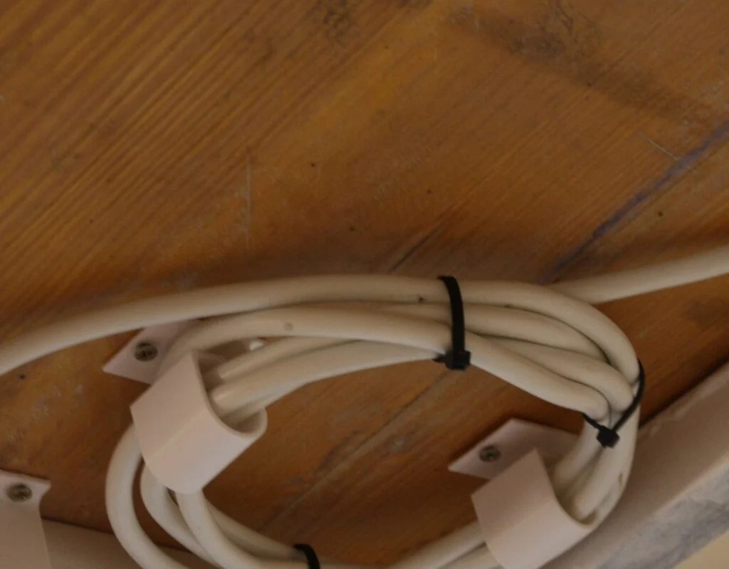 Pinzas para recoger el cable